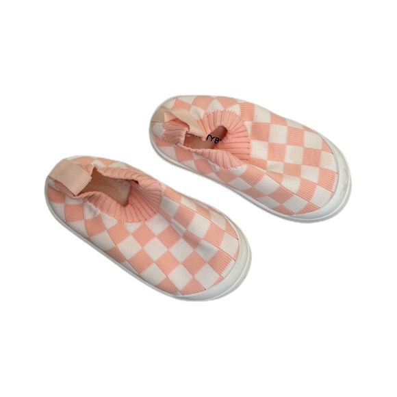 Toddler Girls Pink and White Checkered Slip-On Sneakers - Picture 2 of 7